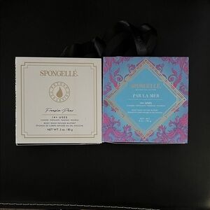Spongelle Frangipani Pear and Par La Mer Exfoliating Sponges